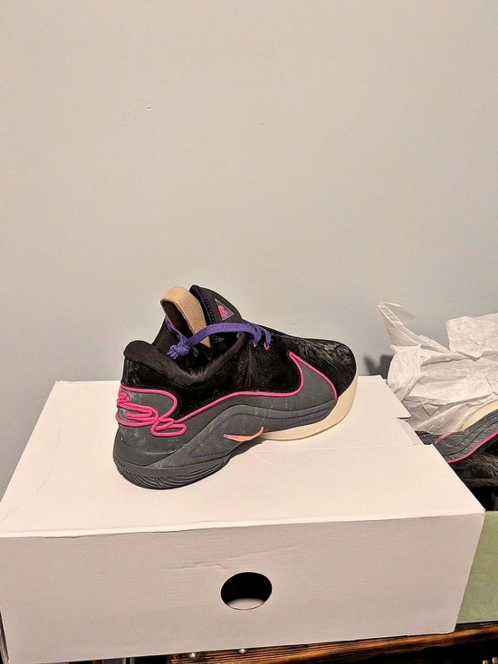 Nike LeBron NXXT Gen AMPD Black University Red Gold & Pink US 12